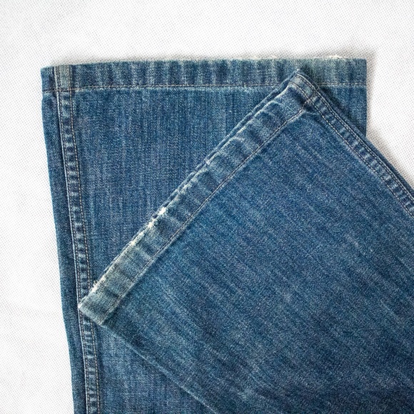 Tommy Hilfiger Women’s Vintage Low Rise Light Blue Washed Straight Jeans Size 8 - Picture 3 of 6